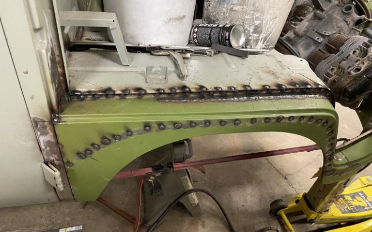 1958 15 Window Deluxe Press Bumper Bus p 30 u 1-4