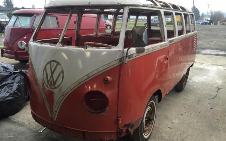 1959 Volkswagen 23 Window Deluxe Microbus p 15 u 1-10