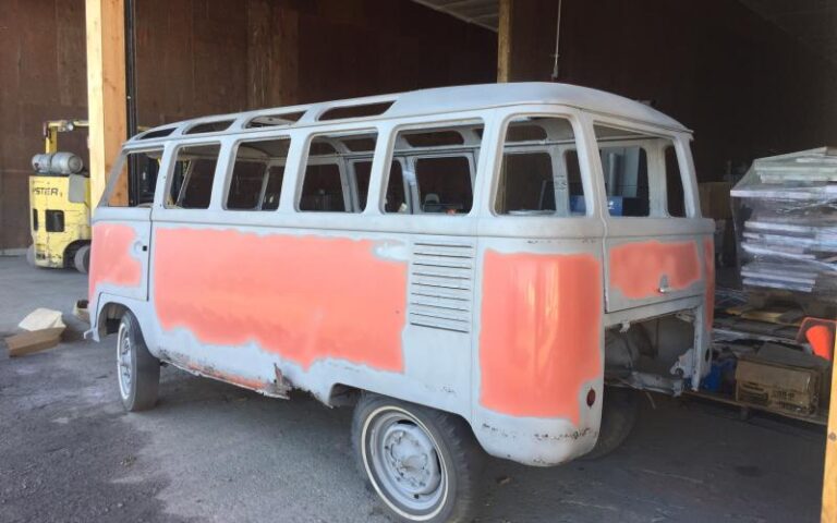1959 Volkswagen 23 Window Deluxe Microbus p 15 u 1-6