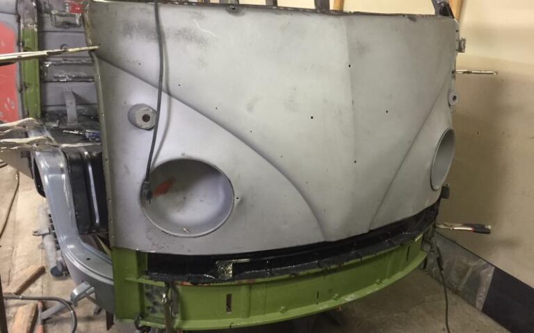 1959 Volkswagen 23 Window Deluxe Microbus p 15 u 1-7