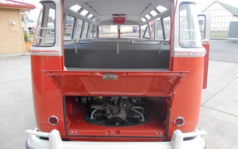 1959 Volkswagen 23 Window Deluxe Microbus p 15 u 5-3