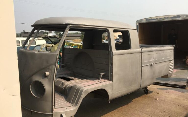 1960 Volkswagen Double Cab Pickup p 26 u 3-9