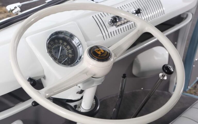 1960 Volkswagen Double Cab Pickup p 26 u 5-3