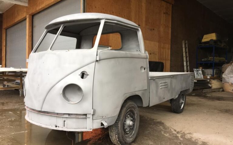 1962 Volkswagen Single Cab pickup p 25 u 1-8