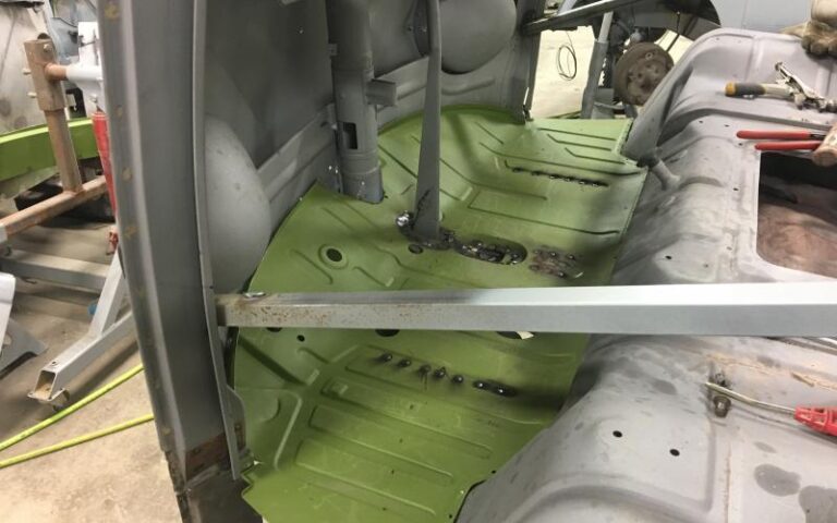 1962 Volkswagen Single Cab pickup p 25 u 2-1