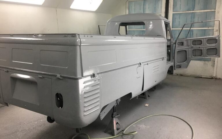 1962 Volkswagen Single Cab pickup p 25 u 3-3