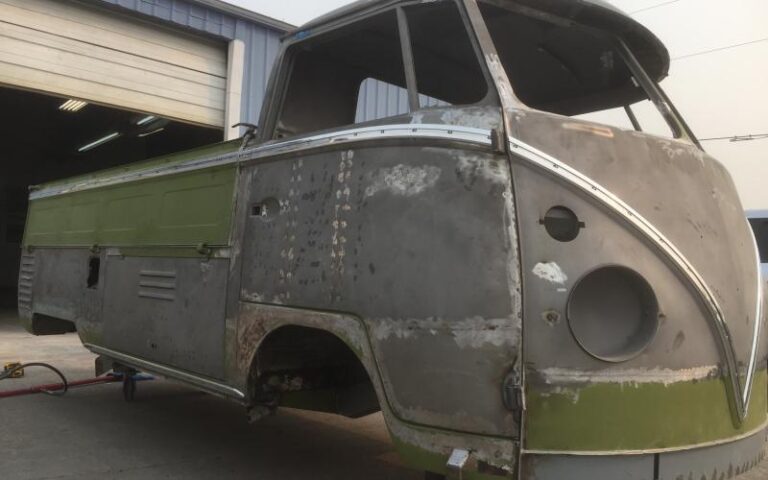 1962 Volkswagen Single Cab pickup p 25 u 3-8