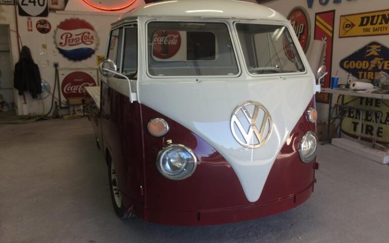 1962 Volkswagen Single Cab pickup p 25 u 5-6