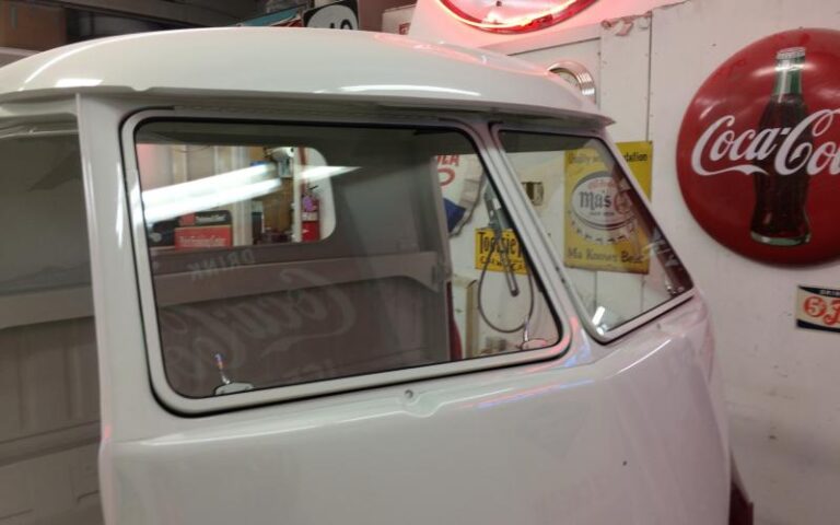 1962 Volkswagen Single Cab pickup p 25 u 5-8