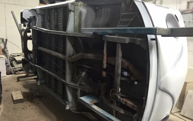 1963 Volkswagen 15 Window Deluxe Microbus p 14 u 1-9