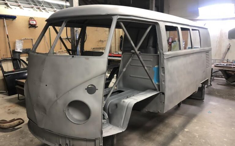 1965 Volkswagen EZ Camper p 37 u 1-2
