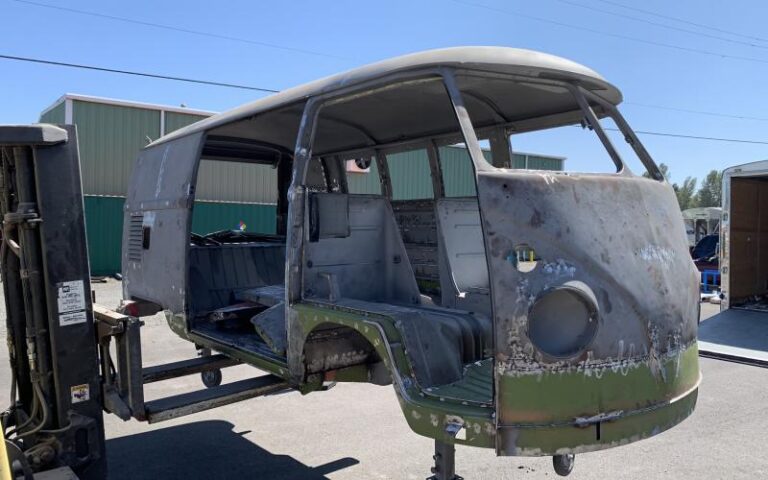 1965 Volkswagen EZ Camper p 37 u 1-4