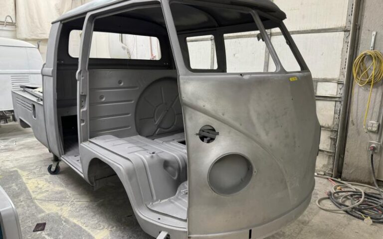 1966 Double Cab Bus p 34 u 8-1