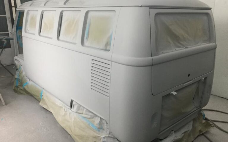 1966 Volkswagen 21 Window Deluxe Microbus p 16 u 1-1
