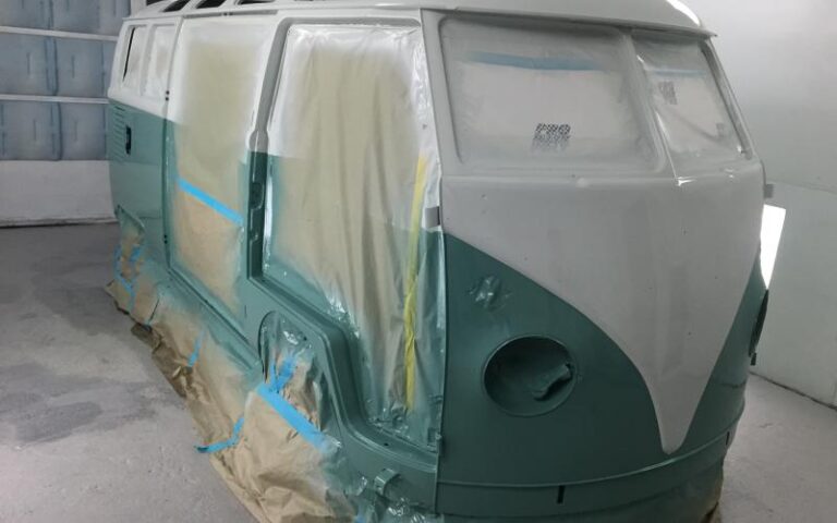 1966 Volkswagen 21 Window Deluxe Microbus p 16 u 1-7