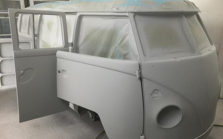 1966 Volkswagen 21 Window Deluxe Microbus p 23 u 1-4
