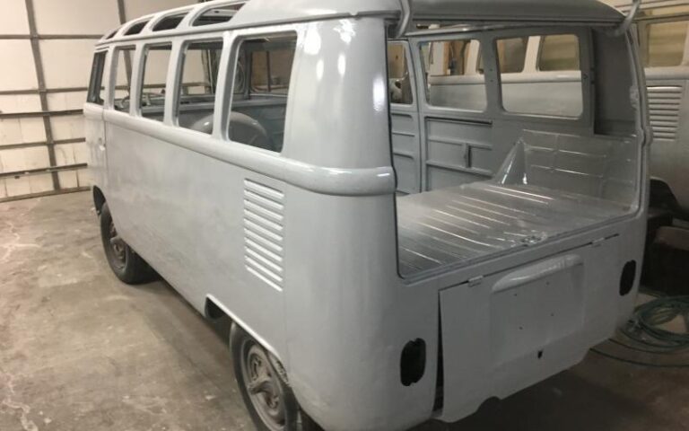 1967 21 Window Deluxe JIMI p 19 u 5-6