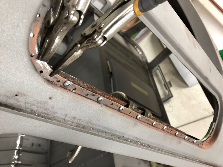 1962-vw-15window-deluxe-bus-skylight-rust-repair--silverliningautorestoration4