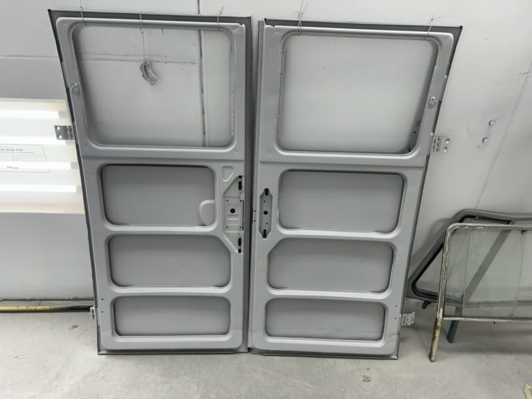 1963 23 window deluxe vw bus body in epoxy silver lining auto restoration