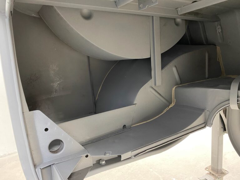1963 23 window deluxe vw bus under body in bare metal silver lining auto restoration