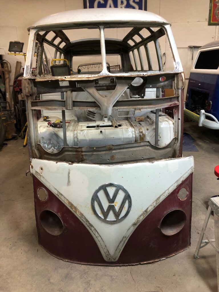 1966 21 window deluxe bus nose replacement silver lining auto restoration