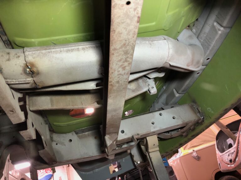 1965 21 window deluxe vw bus cargo door rust repair silver lining auto restoration oregon